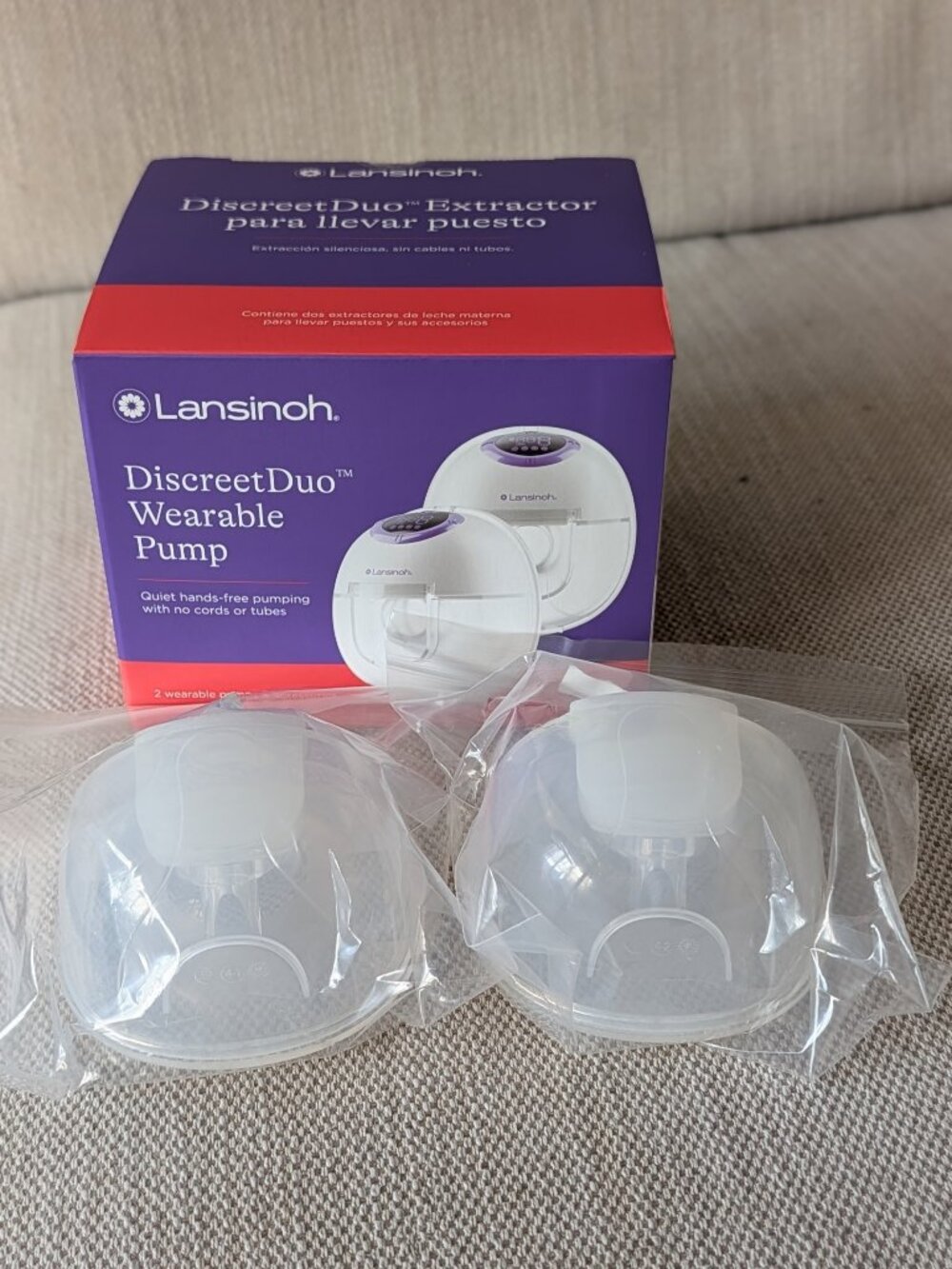 NIB Lansinoh DiscreetDuo Wearable Pump + 2 Extra Cups